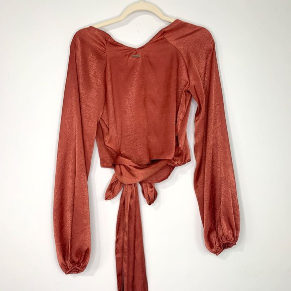 BILLABONG Redwood Shine On Silky Wrap Top Sz S - Picture 6 of 10